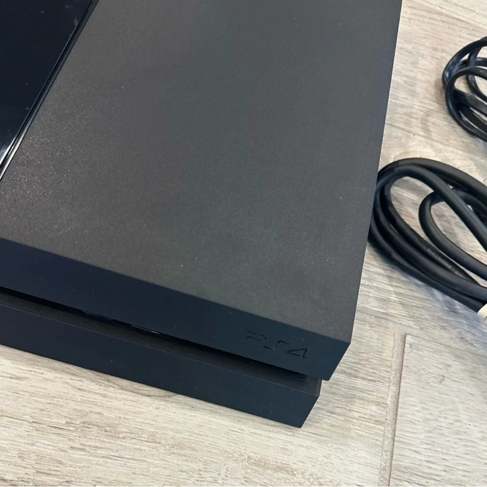 Sony PlayStation 4 Slim Matte and Gloss Black Console with Cables